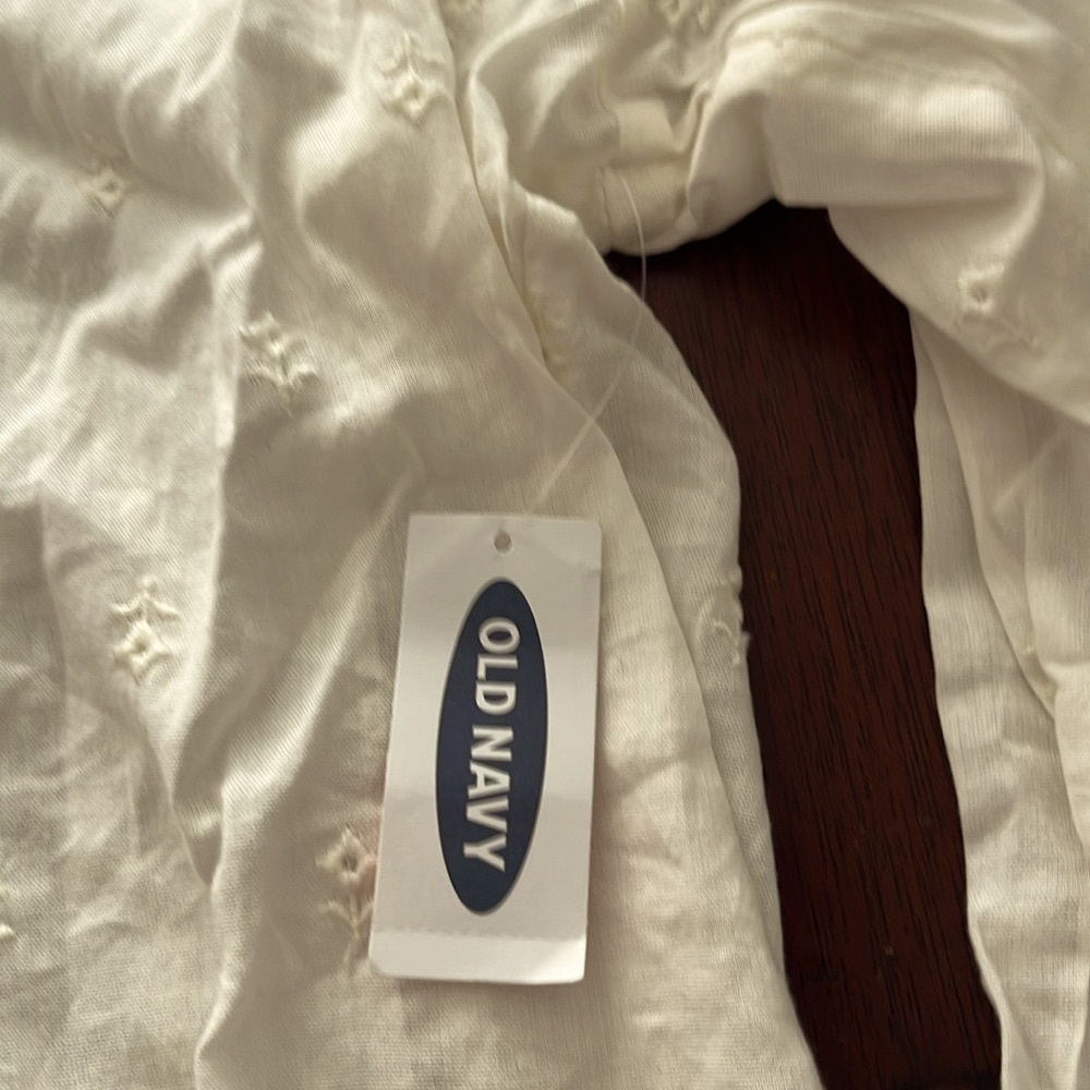 Old Navy Top - Picture 5 of 9